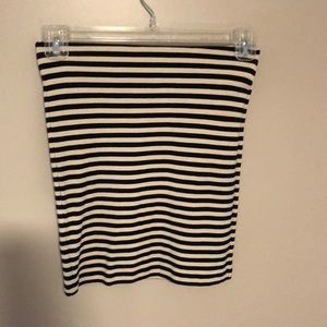 High wasted black and crème striped mini skirt